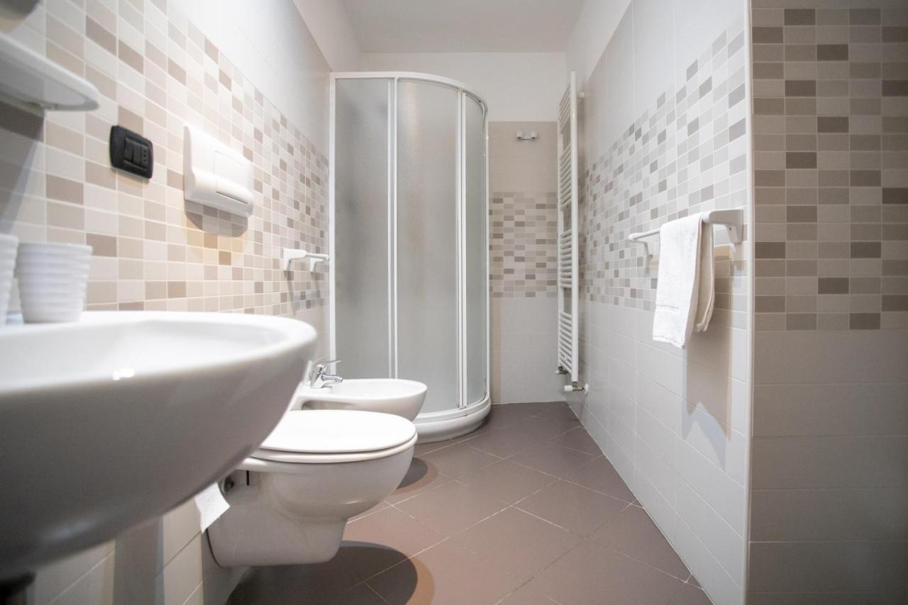 La Chicca Di Paola Apartment Lovere Ngoại thất bức ảnh